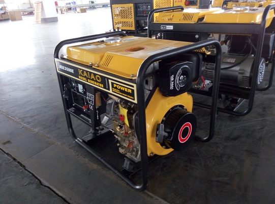 Générateur diesel de début électrique miniature 3000 watts avec la batterie quatre roues/17Ah