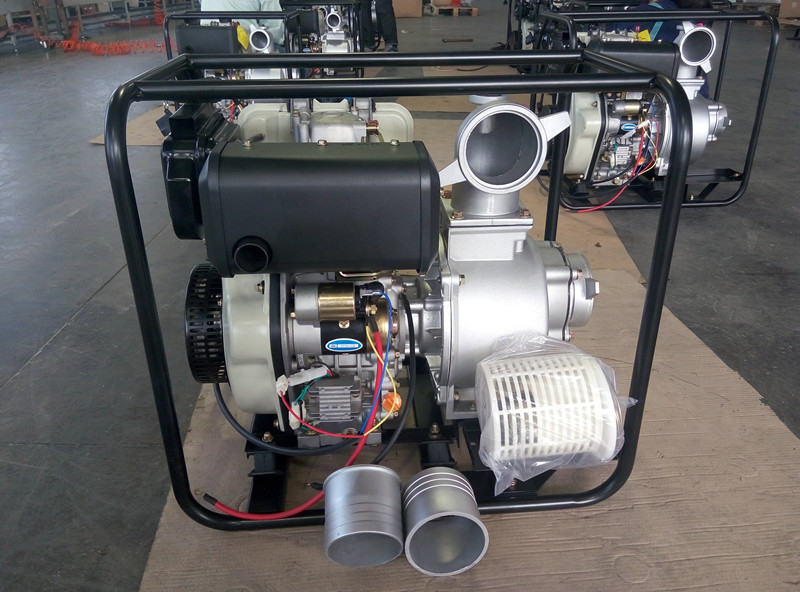 Portable pompe à eau à moteur diesel de 4 pouces avec le système électrique de début et de début de main